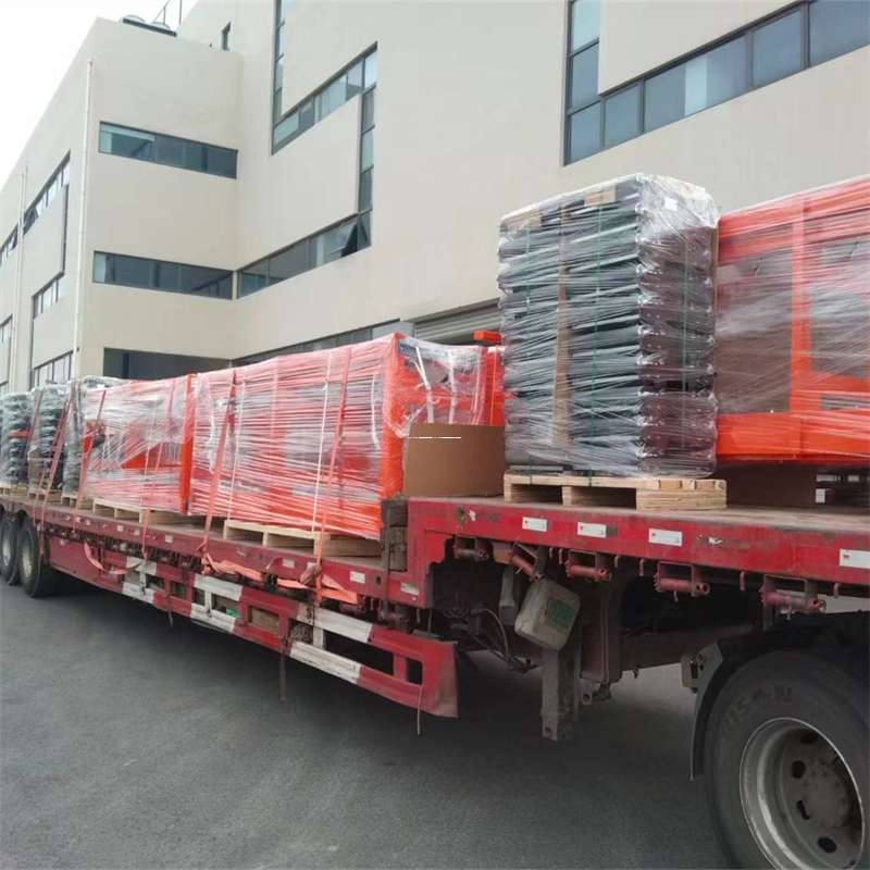 黑龙江伊春铁力到新疆伊犁霍城县物流公司黑龙江伊春铁力至新疆伊犁霍城县物流专线往返运输
